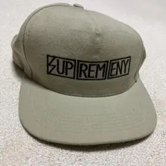カーキ色 SUPREMENY 刺繍キャップ
