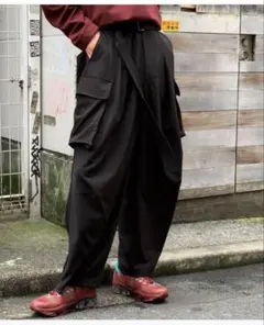 2026年最新】トワロニエ トラックパンツの人気アイテム - メルカリ