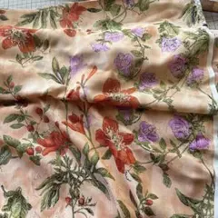 花柄綿プリント生地（オレンジ・紫）