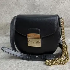✨良品✨ フルラ ショルダーバッグ フラップ メトロポリス ブラック 黒色のサムネイル