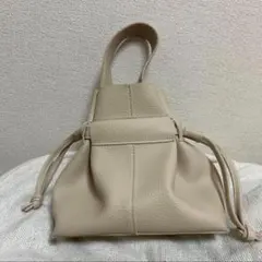 巾着型ハンドバッグ