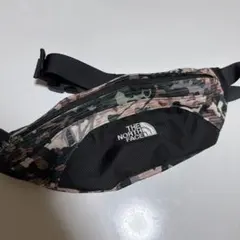 THE NORTH FACE カモフラ柄 ボディバッグ