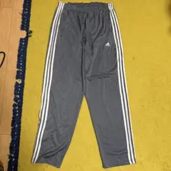 adidas ジャージパンツ　グレー