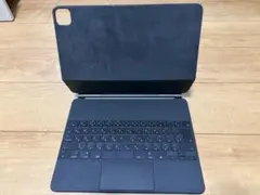 純正品iPad Pro 12.9インチ用トラックパッド付きキーボードケース