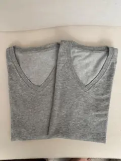 ① 【送込】UNIQLO★メンズTシャツ★V首2枚セット★M