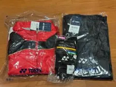 YONEX 上下セット　Lサイズ（ソックスおまけ）