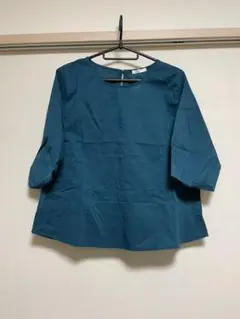 送料込み　未使用　グラシエ　Honeys ブラウス トップス　七分袖　無地　春