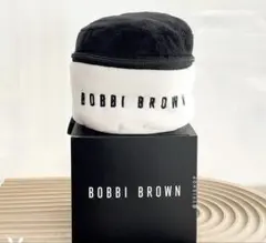 正規品Bobbi brown化粧ポーチ　日本未発売品のサムネイル