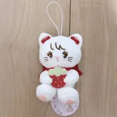 mikko いちごマスコットぬいぐるみ