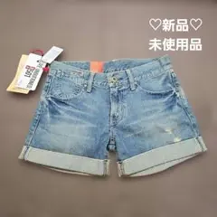 新品♡LEVI’S レディースショートパンツのサムネイル