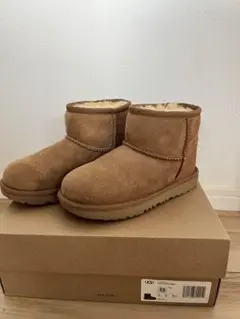 美品UGG ブラウン ショートブーツ 13(19.5センチ)【期間限定値下げ】