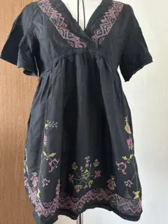 新品　AS KNOW AS PINKY刺繍チュニック