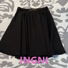 INGNI フレアスカート ブラック 金属バックル付き フリーサイズのサムネイル