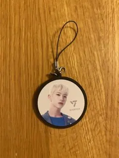 SEVENTEEN ホシ 1番くじ プリントラバーストラップ