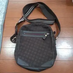 Dunhill ブラウン ショルダーバッグ