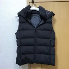 美品☆ユニクロダウンベストM