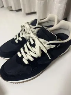 ほぼ新品　ZARA 春物新作スニーカー　38 ブラック　8590円