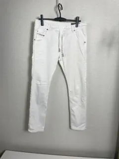 ディーゼル DIESEL ジーンズ デニム　KROOLEYーNE W30