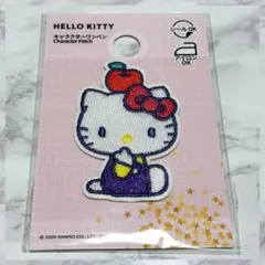 【新品未開封】サンリオ　Sanrio スイーツ　刺繍ワッペン　ハローキティ