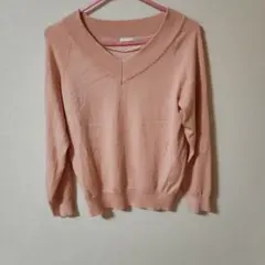 Vネック 長袖ニット ピンク Lサイズ