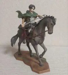 進撃の巨人　一番くじ　B賞　リヴァイ　騎馬フィギュア