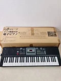 夢グループ ガイド機能付き電子ピアノ 61鍵 Amazon | 光った鍵盤をなぞるだけ！ガイド機能付き電子ピアノ (61鍵盤