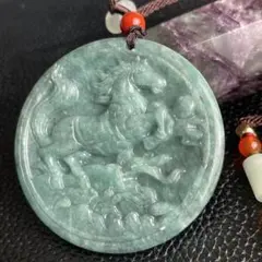 翡翠 ペンダント 馬彫刻 鑑定証書・收藏証書付き 天然石