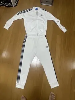adidas アディダスセットアップトラックジャケットトラックパンツ白最終値下げ