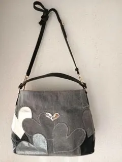 スプマンテグレー ２ウェイショルダーバッグ Think Bee!