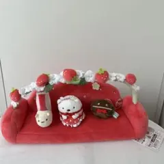 すみっコぐらしいちごソファスペシャルぬいぐるみ