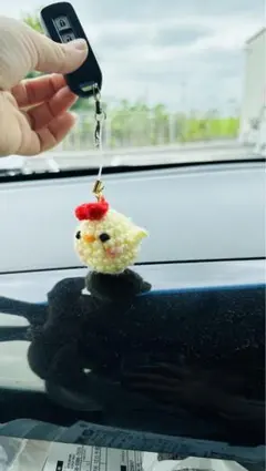 ひよこ型編みぐるみキーホルダー