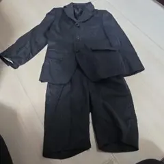 ヒロココシノ　スーツ　１１０センチ　男の子