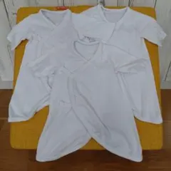 ☆ユニクロ　新生児肌着　50〜60cm3枚セット☆