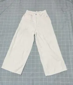 Item thumbnail for item 81019163-ad64-4d75-ad9e-90d8888de1f7