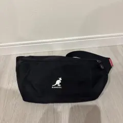 KANGOL ボディバッグ ブラックのサムネイル
