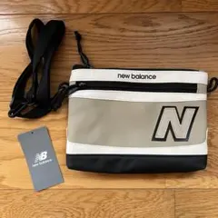 new balance ニューバランス　ショルダーバッグのサムネイル