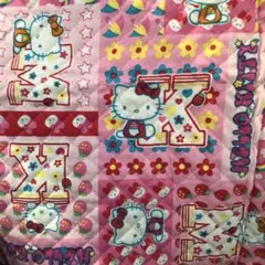 平成レトロ　ハローキティ キルティング生地 ハギレ