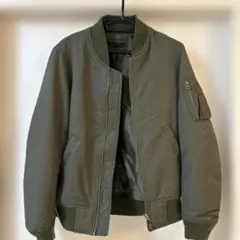 UNIQLO MA-1ジャケット オリーブ 【レディースにも】