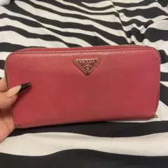 ⭐️値下げ　正規品 PRADA 財布