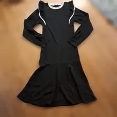 本日のみ値下げ！黒いフリル付きニットロングワンピース