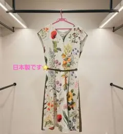 新品同様☆キャサリンロス 花柄ワンピのサムネイル