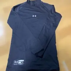 Under Armour ブラック アンダーシャツ S 冬用暖かです。