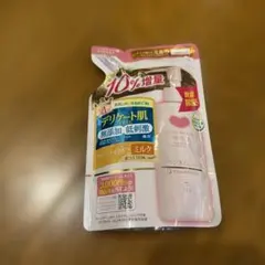 カウブランド 無添加メイク落としミルク つめかえ用 143mLのサムネイル