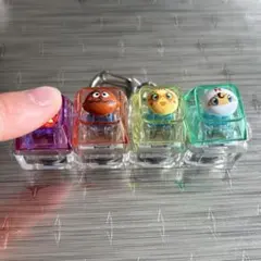光る キーボード クリッカー キーホルダー　アンパンマン