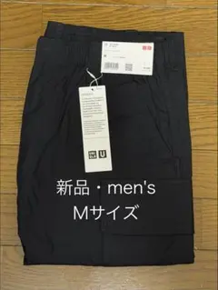ユニクロ　ワイドフィットカーゴパンツ　2026年モデル　ブラック　Mサイズ　新品のサムネイル