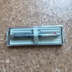 ドクターグリップ　4＋1　多機能　ボールペンDr.Grip　シャーペン　箱