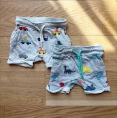 GAP スウェットショートパンツ　6-9M 恐竜 70〜80