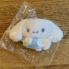 新品未開封】 シナモロール 20周年アニバーサリー ぬいぐるみバッジ