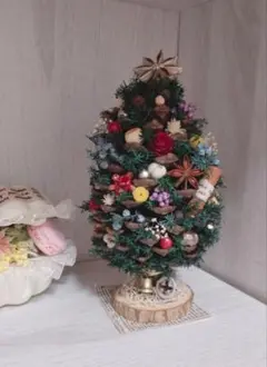 松ぼっくりツリー　大王松　クリスマスツリー　クリスマス　プリザーブド　中サイズ