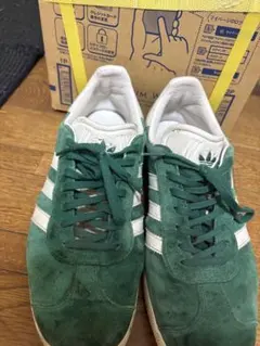 adidas Gazelle グリーン/ホワイト スニーカー(値下げ交渉可)